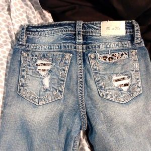 Miss Me jeans size 28 distressed skinny low rise